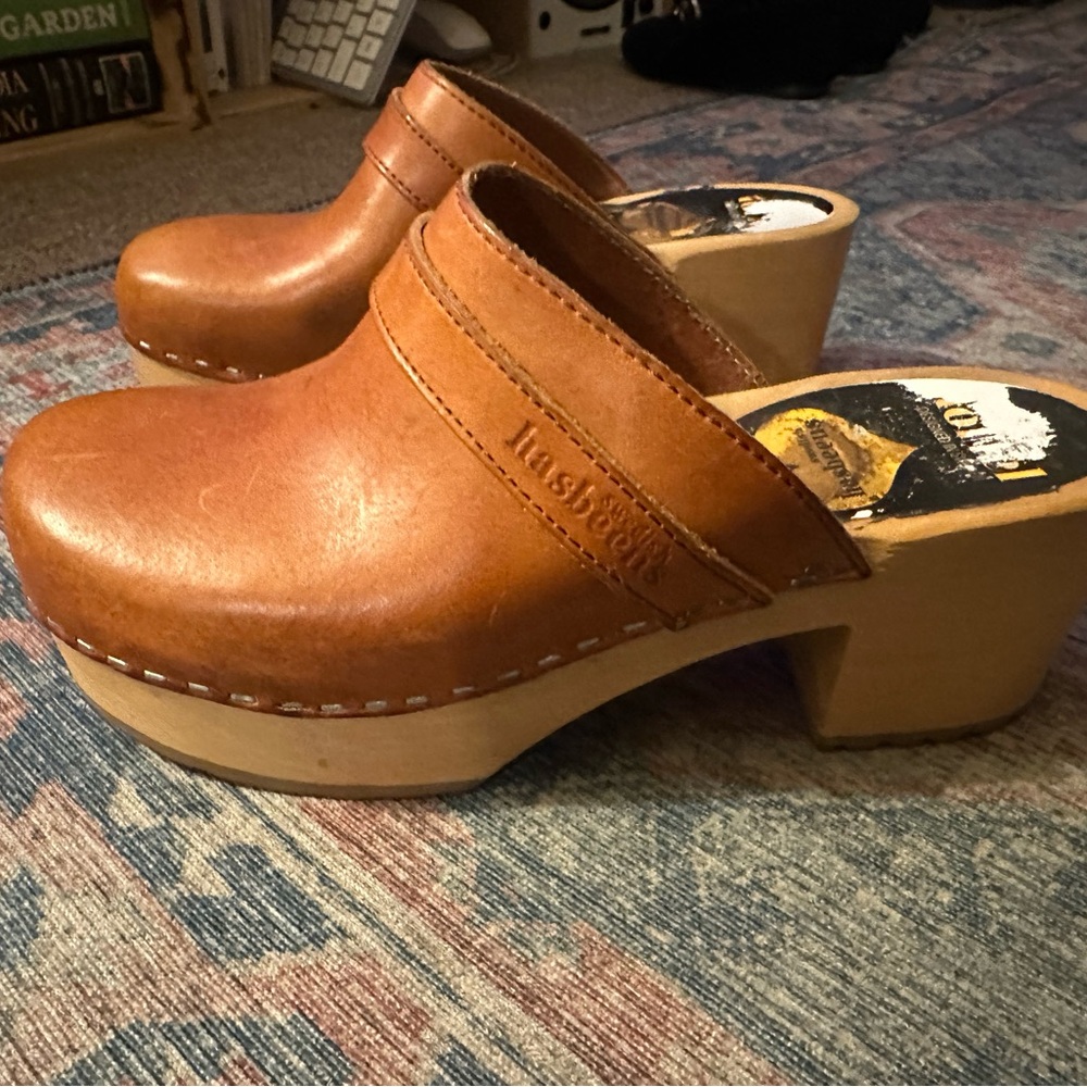 Tan Swedish Hasbeen Louise Heeled Clog